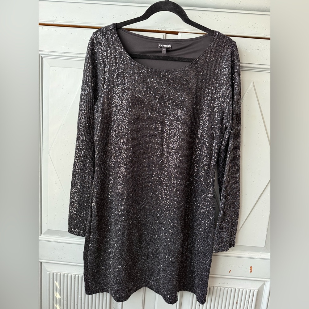 Express Women's Glittering Black Long Sleeve Dress